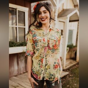 Rodeo Quincy Button Up Floral Shirt